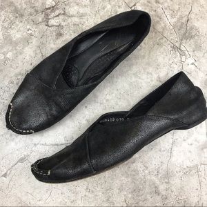 Donald J.  Pliner {black/metallic} suede flats